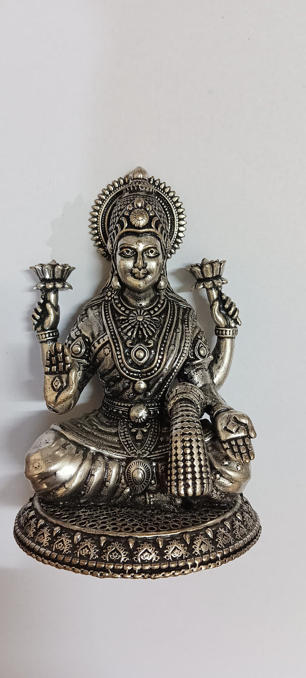 Silver Plated Goddess Lakshmi Idol – Spiritual Showpiece for Home & Office
